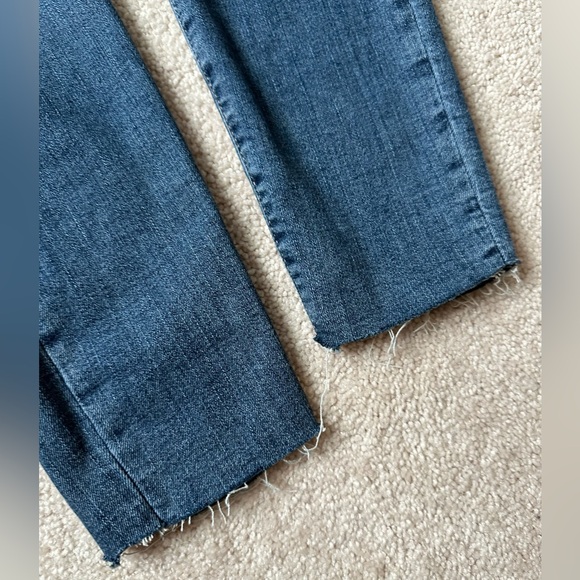 Banana Republic Mid Rise Skinny Jeans - Size: 26 - Picture 7 of 9